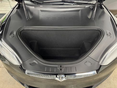 Used 2020 Tesla Model S Performance image 23