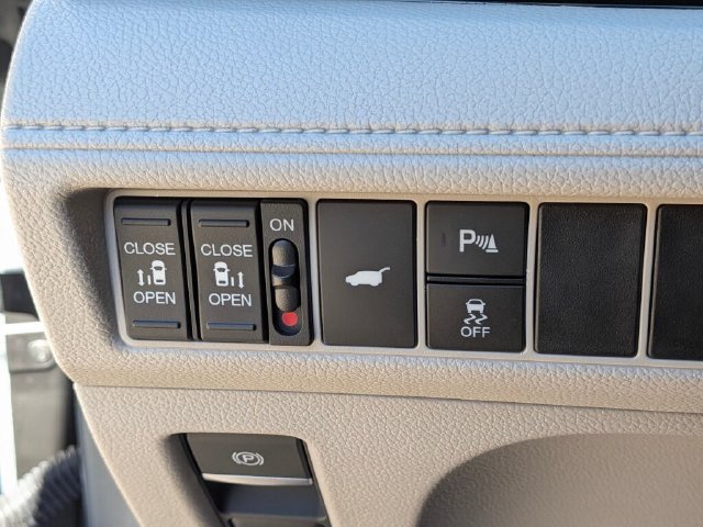 New 2027 Honda Odyssey Elite image 25