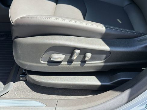 New 2026 Cadillac XT5 Premium Luxury AWD/4WD image 14