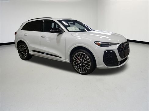 New 2026 Audi SQ5 Premium Plus image 7