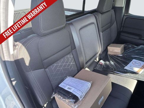 New 2026 Nissan Frontier SV w/ SV Convenience Package AWD/4WD image 20