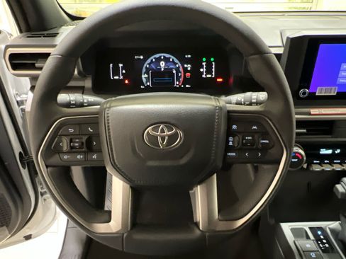 New 2026 Toyota 4Runner SR5 image 14