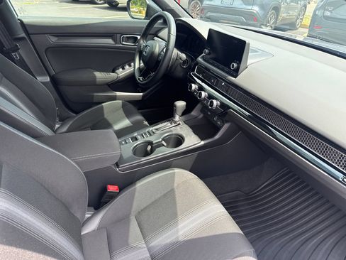 Used 2024 Honda Civic Sport image 15