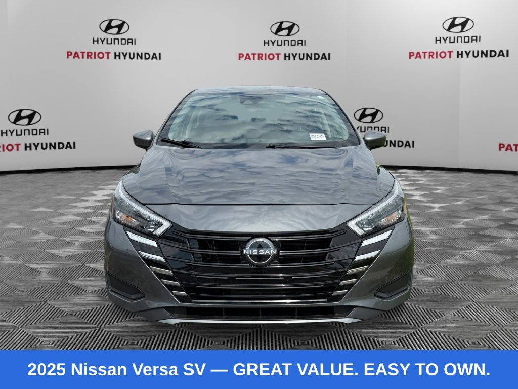 Used 2025 Nissan Versa SV FWD image 8