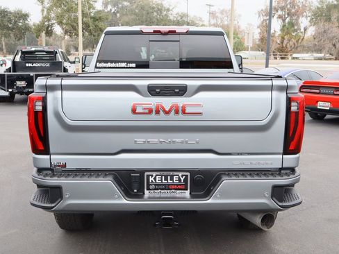Used 2024 GMC Sierra 2500 Denali w/ Denali Reserve Package image 7