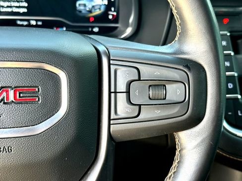 Used 2023 GMC Yukon AT4 AWD/4WD image 15