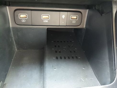Used 2022 Kia Sorento EX w/ Panoramic Sunroof Package FWD image 27