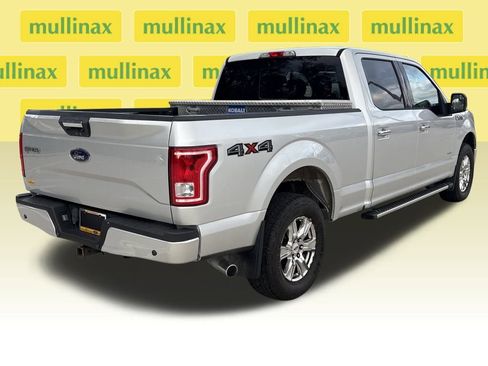 Used 2015 Ford F150 XLT w/ Equipment Group 302A Luxury image 18