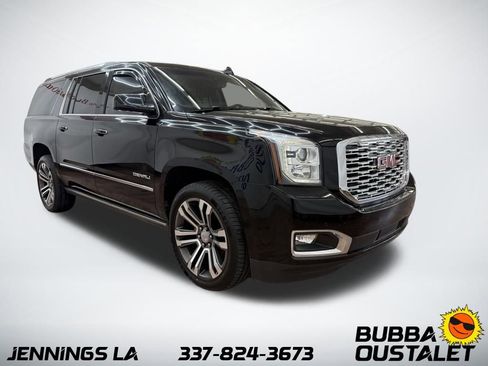 Used 2019 GMC Yukon XL Denali w/ Denali Ultimate Package AWD/4WD image 7