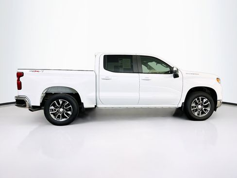 Used 2023 Chevrolet Silverado 1500 LT image 10