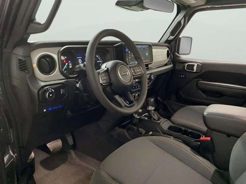 Used 2025 Jeep Wrangler Unlimited Sport S 4xe image 15