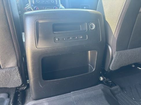 Used 2017 Chevrolet Silverado 1500 LTZ Z71 AWD/4WD image 19
