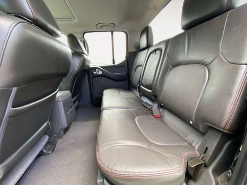 Used 2012 Nissan Frontier PRO-4X w/ Pro-4x Luxury Pkg AWD/4WD image 13