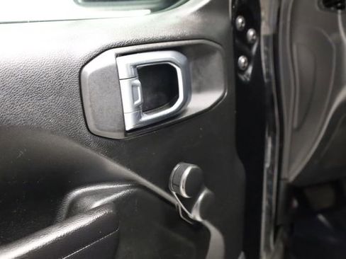 Used 2023 Jeep Wrangler Unlimited Sport AWD/4WD image 18