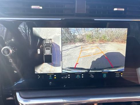 Used 2023 GMC Sierra 1500 Denali Ultimate image 38