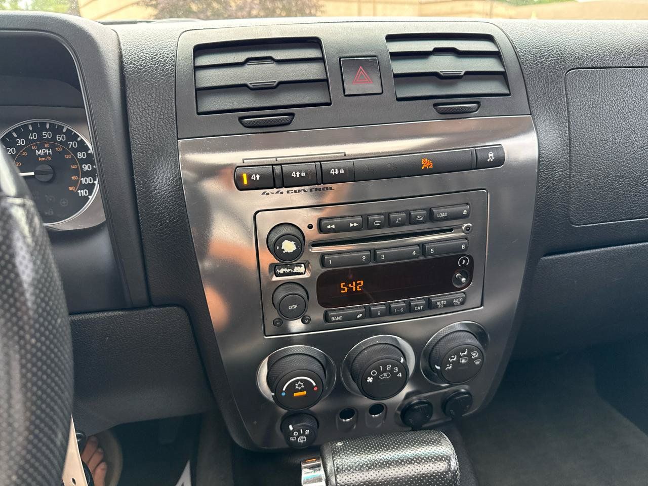 Used 2006 HUMMER H3 AWD/4WD image 17