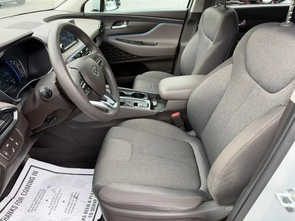 Used 2019 Hyundai Santa Fe SEL AWD/4WD image 10