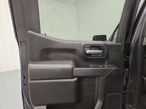 Used 2022 Chevrolet Silverado 1500 Custom RWD image 23