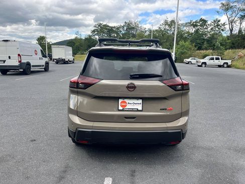 Used 2026 Nissan Rogue SV AWD/4WD image 34