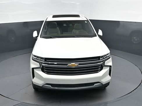 Used 2022 Chevrolet Tahoe LT w/ LT Signature Package AWD/4WD image 39