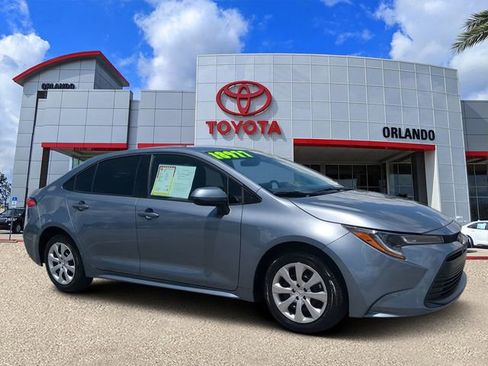 Used 2024 Toyota Corolla LE FWD image 1