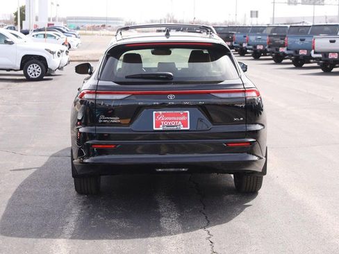 New 2026 Toyota Crown Signia image 6