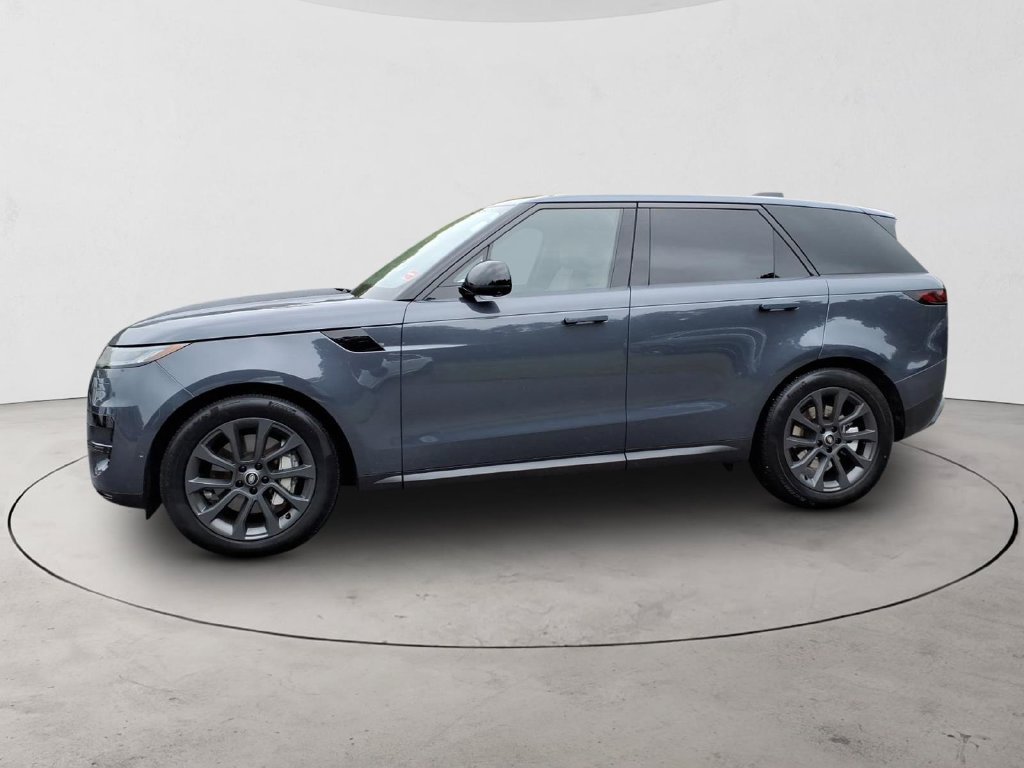 Used 2025 Land Rover Range Rover Sport SE AWD/4WD image 8