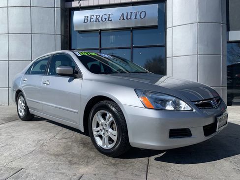 Used 2007 Honda Accord SE image 1
