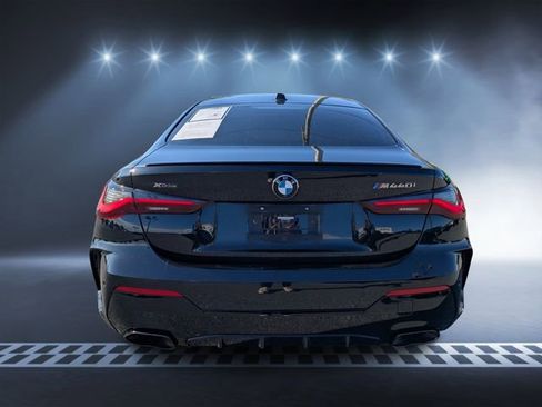 Used 2024 BMW 440i xDrive Coupe w/ Premium Package image 3