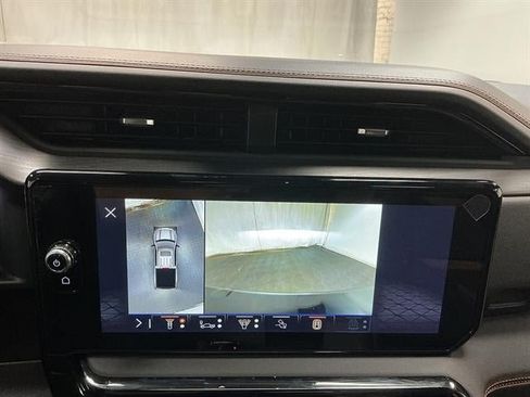 New 2026 GMC Sierra 1500 AT4 w/ AT4 Premium Package AWD/4WD image 33