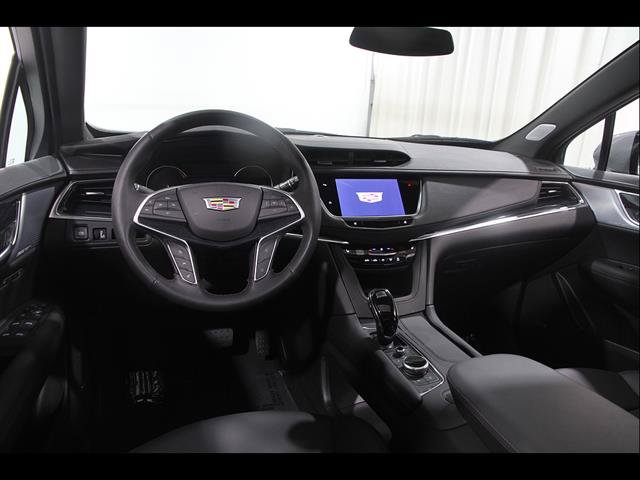 Used 2024 Cadillac XT5 Premium Luxury AWD/4WD image 6
