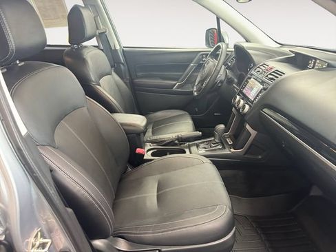 Used 2018 Subaru Forester 2.0XT Touring AWD/4WD image 4