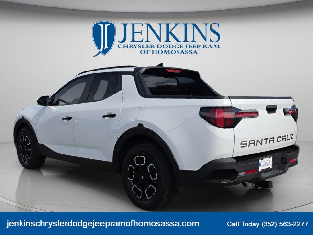 Used 2022 Hyundai Santa Cruz SEL w/ Activity Package FWD image 7