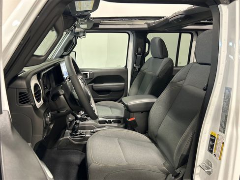 New 2025 Jeep Wrangler Sport S image 15