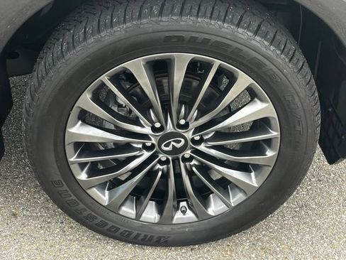 Certified 2024 INFINITI QX80 Sensory w/ Cargo Package AWD/4WD image 33