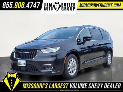 Used 2021 Chrysler Pacifica Touring-L
