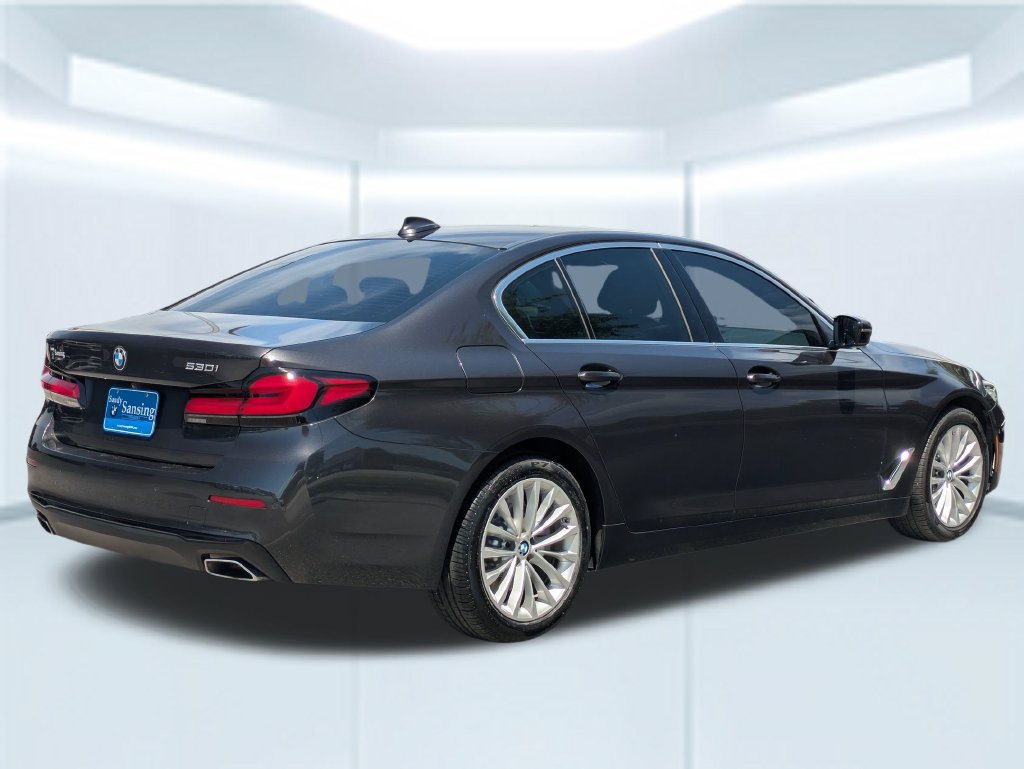 Used 2023 BMW 530i w/ Premium Package RWD image 5