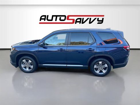 Used 2025 Honda Pilot EX-L image 4