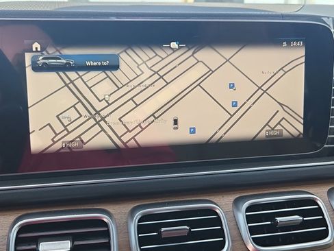 New 2026 Mercedes-Benz GLS 580 GLS 580 image 10