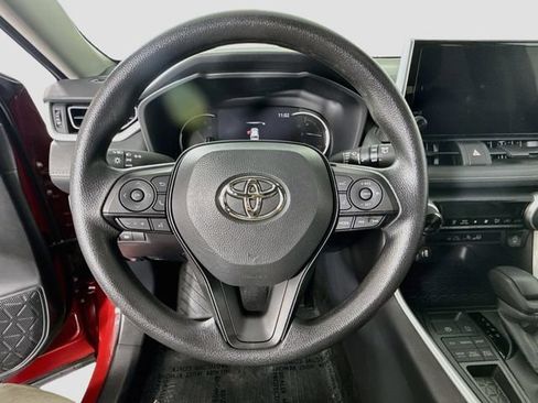 Certified 2025 Toyota RAV4 XLE AWD/4WD image 13