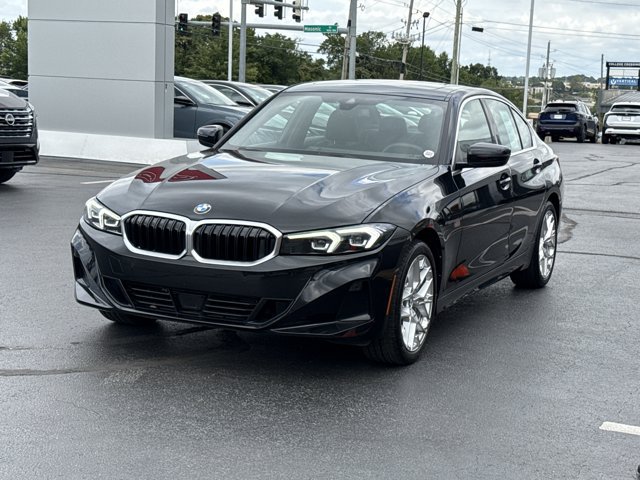 Used 2025 BMW 330i xDrive Sedan AWD/4WD image 11