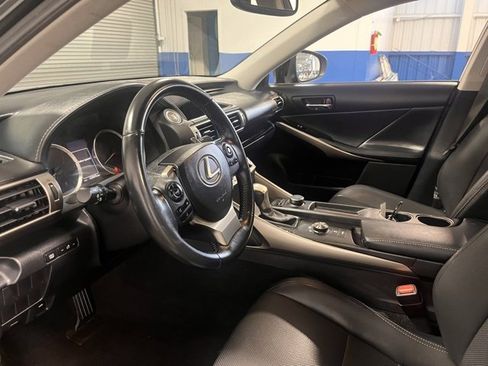 Used 2015 Lexus IS 250 image 22