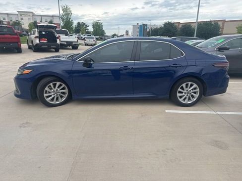Used 2023 Toyota Camry LE FWD image 6