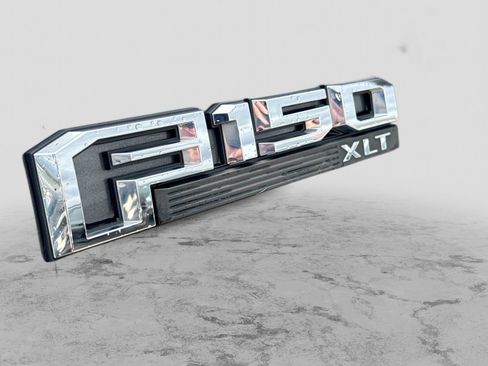 Used 2018 Ford F150 XLT w/ Equipment Group 302A Luxury AWD/4WD image 15