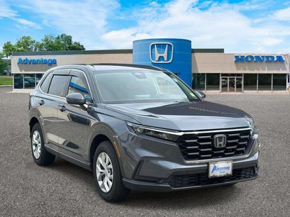 Used 2025 Honda CR-V LX