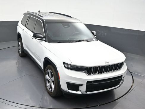 Used 2021 Jeep Grand Cherokee L Limited RWD image 22