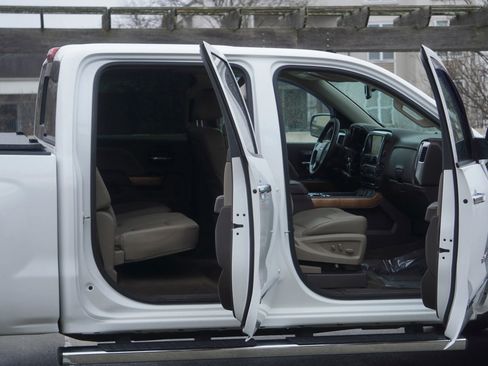 Used 2014 Chevrolet Silverado 1500 LTZ w/ LTZ Plus Package image 9