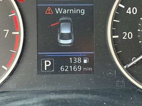 Used 2024 Nissan Sentra S FWD image 12
