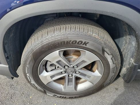 Used 2024 Honda Pilot EX-L image 13