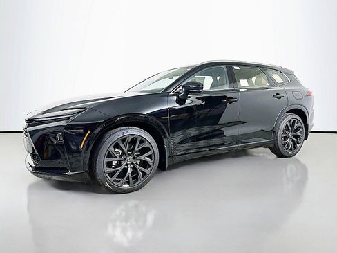 New 2025 Toyota Crown Signia image 3